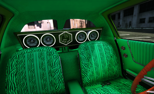 GTA5_2023-12-13_17-19-17 FiveM Mod GTA 5 Debadged Car