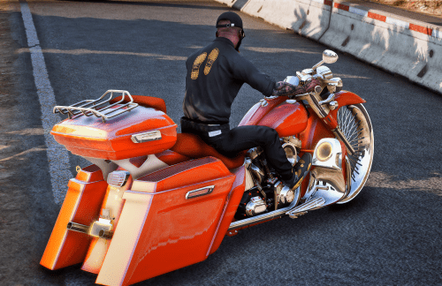 GTA5_2024-04-28_04-01-03 FiveM Mod GTA 5 Debadged Car