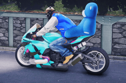GTA5_2024-10-18_06-14-22 FiveM Mod GTA 5 Debadged Car