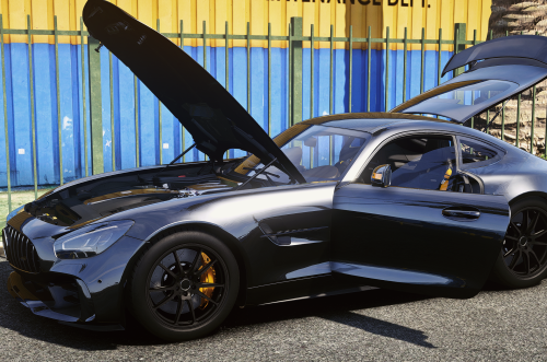 GTA5_2026-02-06_03-47-55_811 FiveM Mod GTA 5 Debadged Car