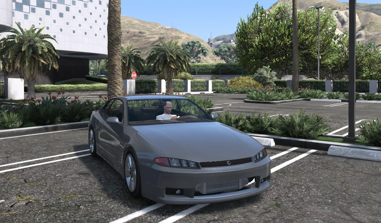 Lore Annis Roxanne FiveM Car