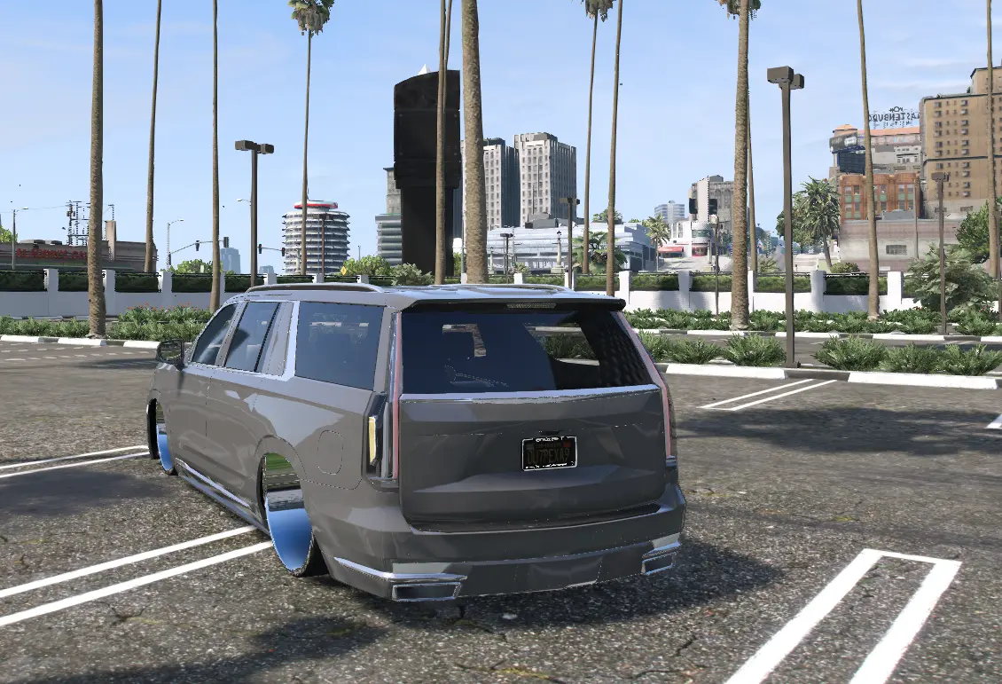 Cadillac Escalade ESV SEMA Bagged - Image 3