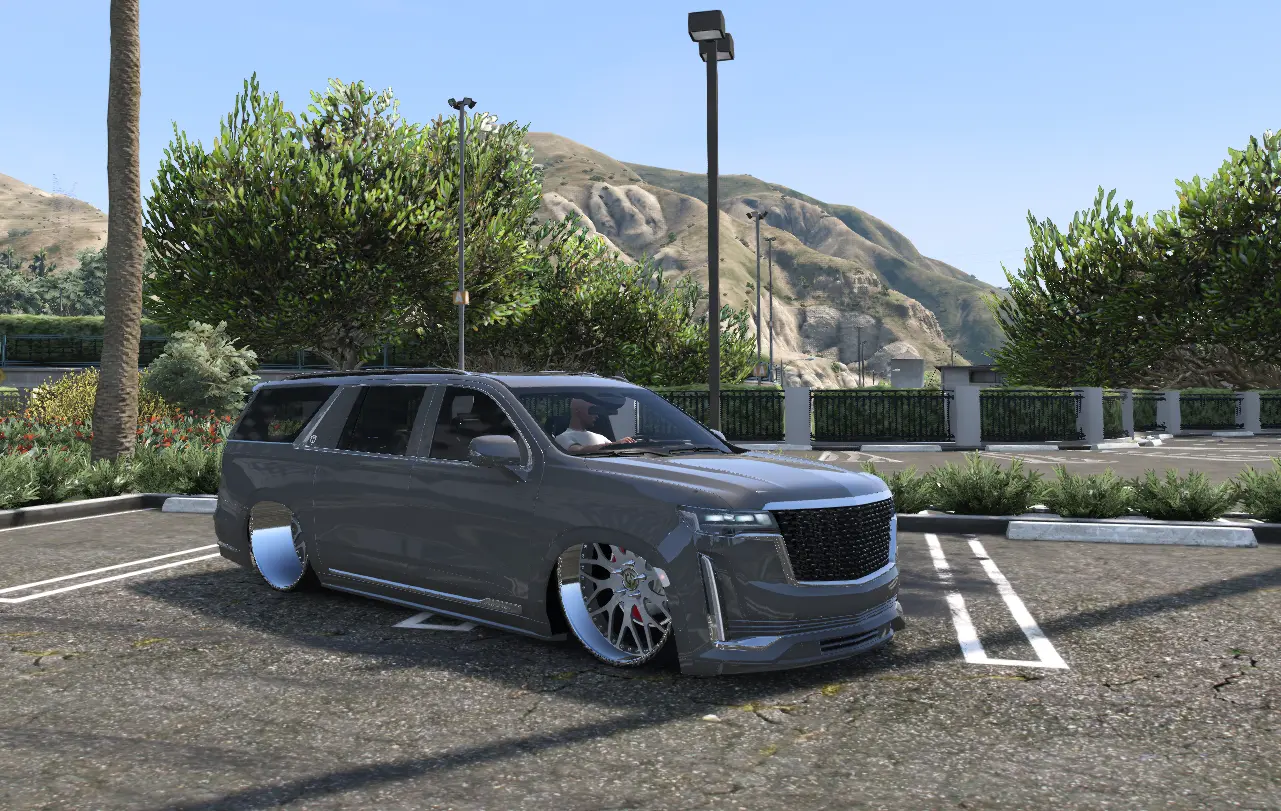 Cadillac Escalade ESV SEMA Bagged - Image 5