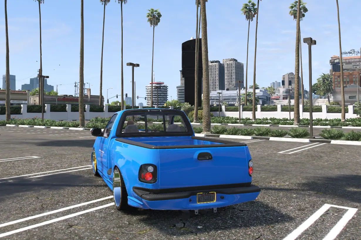 2003 Ford SVT Lightning V2 - Image 3