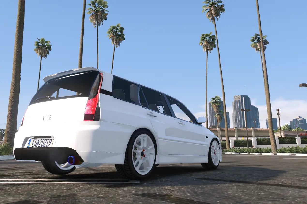 Mitsubishi Evo Wagon Custom - Image 4