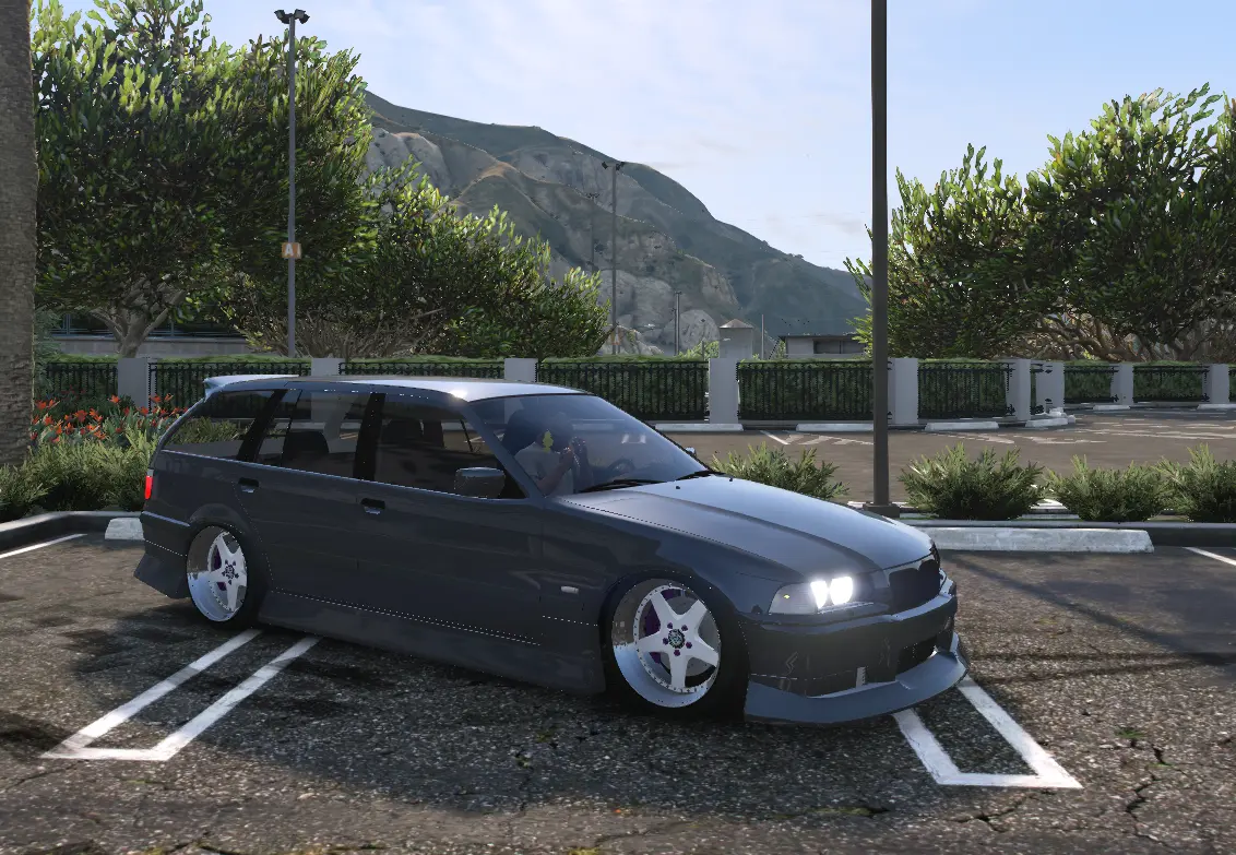 BMW E36 Touring Wagon Custom - Image 5
