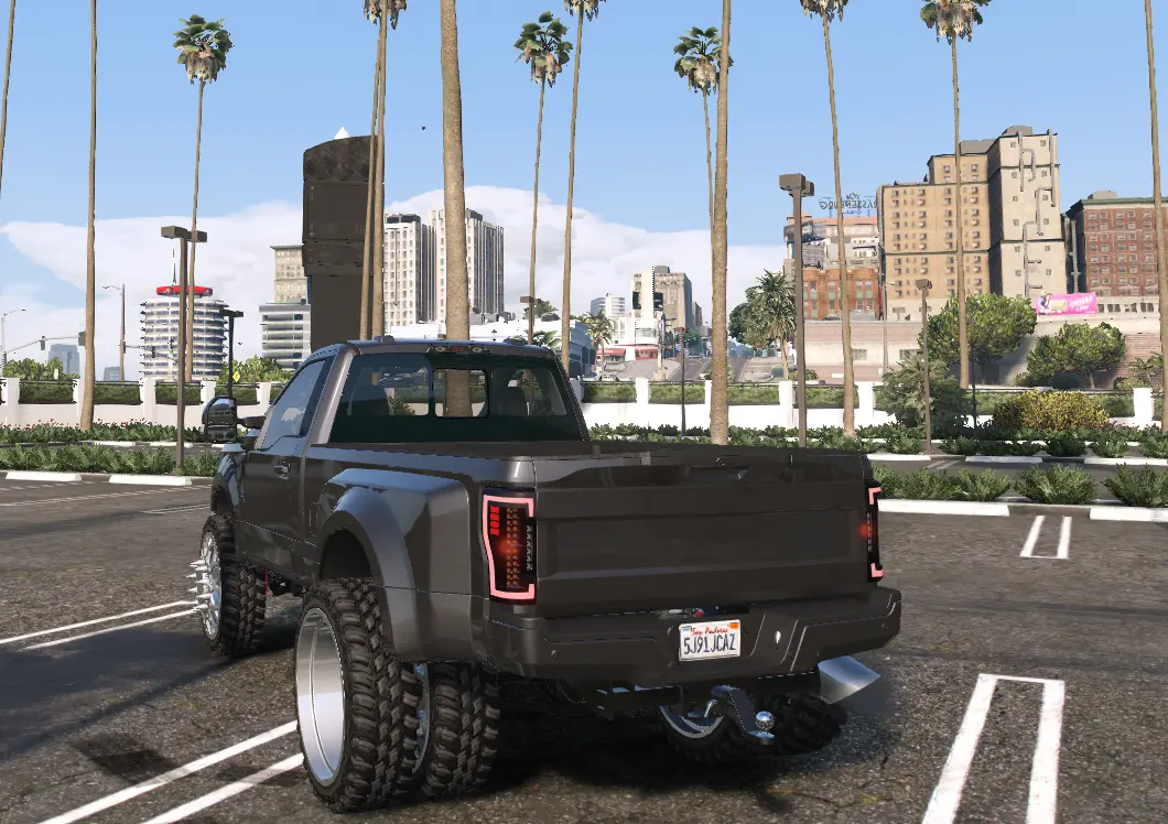 Cworks 450 Custom Truck - Image 3